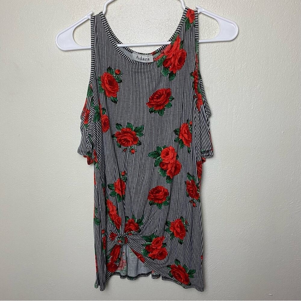 Adara Womens Striped Rose Peekaboo Shoulder Top